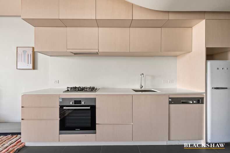 411/25 Edinburgh Avenue City