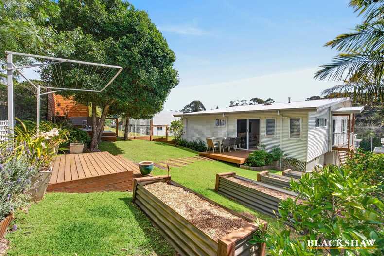 8 Merinda Street Malua Bay