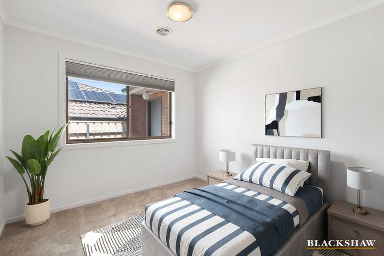 2/12 Seddon Place Flynn
