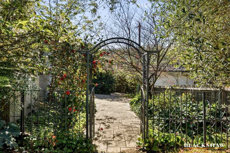 29 La Perouse Street Griffith 29 La Perouse Street Griffith