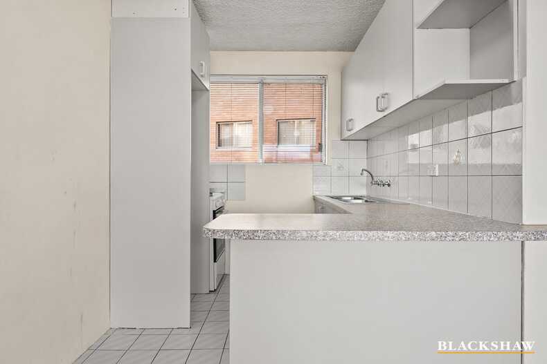 2/67 Derrima Road Queanbeyan