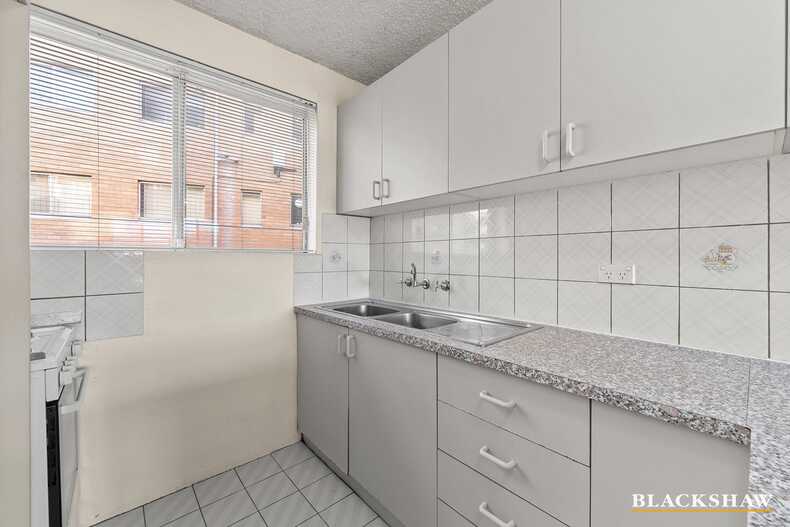 2/67 Derrima Road Queanbeyan