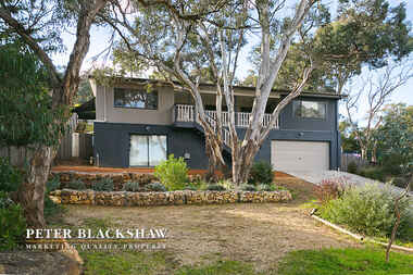 14 Lochiel Street Karabar