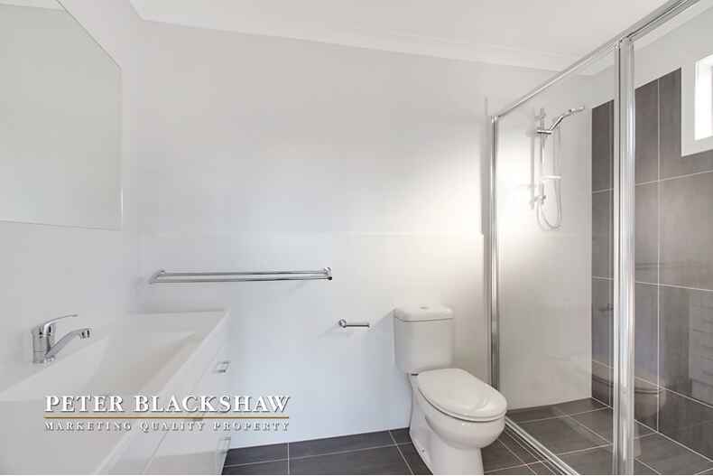 1/1 Alan Watt Crescent Casey 1/1 Alan Watt Crescent Casey