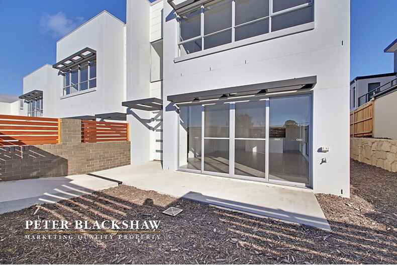 1/1 Alan Watt Crescent Casey 1/1 Alan Watt Crescent Casey