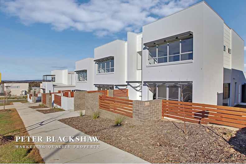 1/1 Alan Watt Crescent Casey 1/1 Alan Watt Crescent Casey