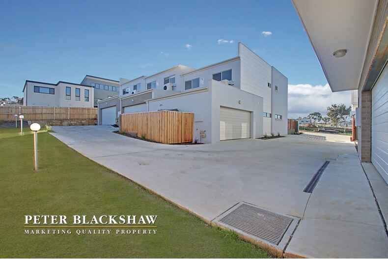 1/1 Alan Watt Crescent Casey 1/1 Alan Watt Crescent Casey