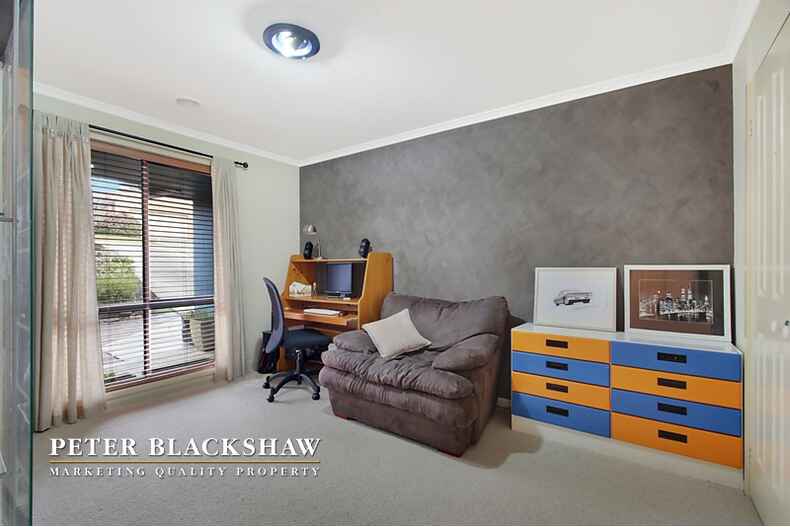 14 Grove Place Dunlop 14 Grove Place Dunlop