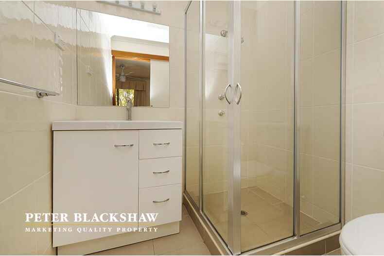 Lot 2/8/83 De Little Circuit Greenway