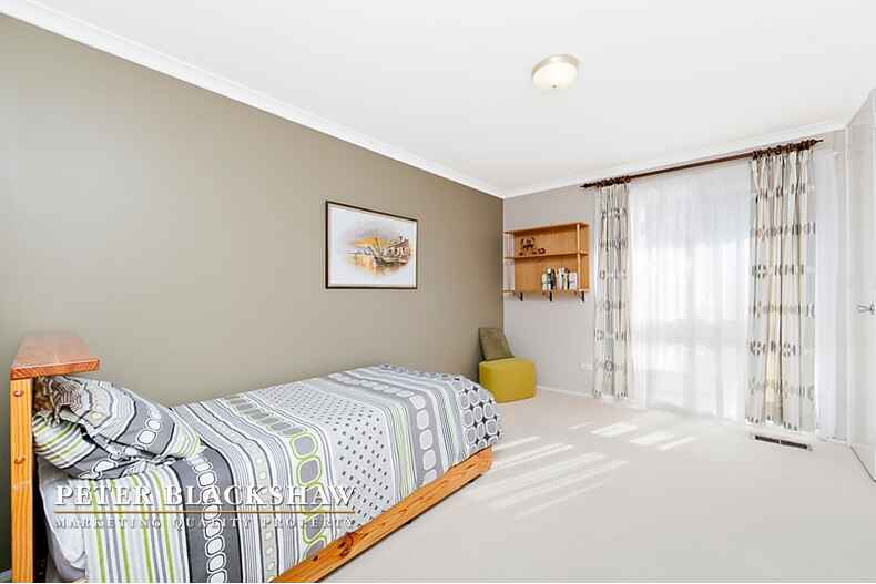 40 Bertel Crescent Chapman 40 Bertel Crescent Chapman