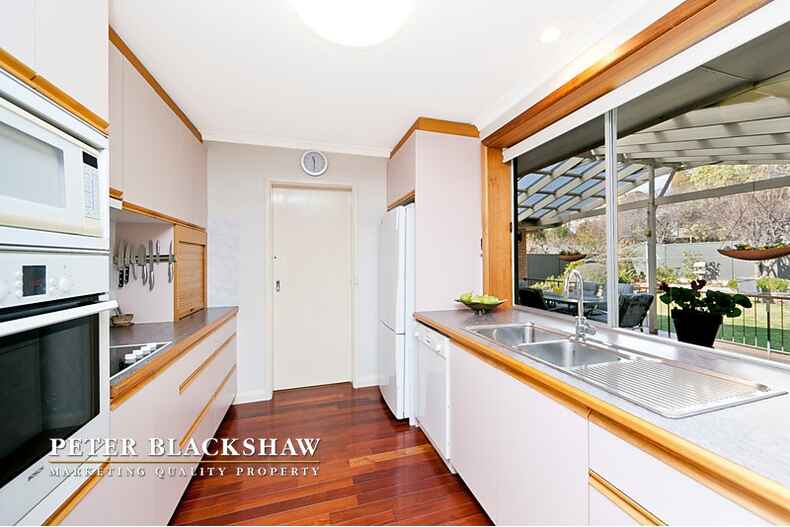 40 Bertel Crescent Chapman 40 Bertel Crescent Chapman