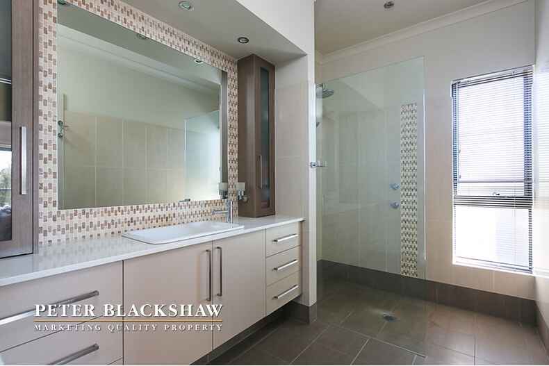 35 Hutchison Circuit Crestwood 35 Hutchison Circuit Crestwood