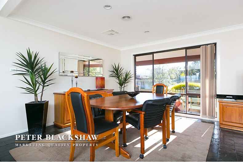 64 Crest Park Parade Queanbeyan West 64 Crest Park Parade Queanbeyan West