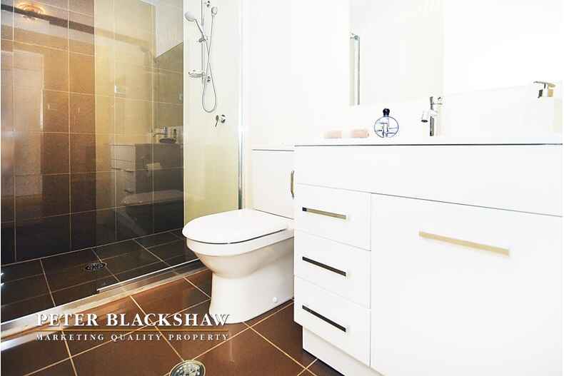 16/39 Jerrabomberra Avenue Narrabundah 16/39 Jerrabomberra Avenue Narrabundah