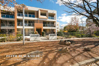 8/33 Forbes Street Turner