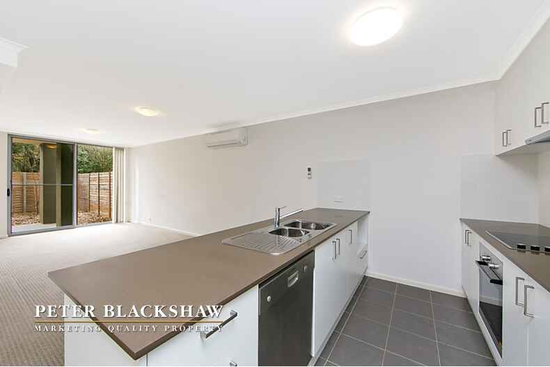 2/105 Dooring Street  Dickson