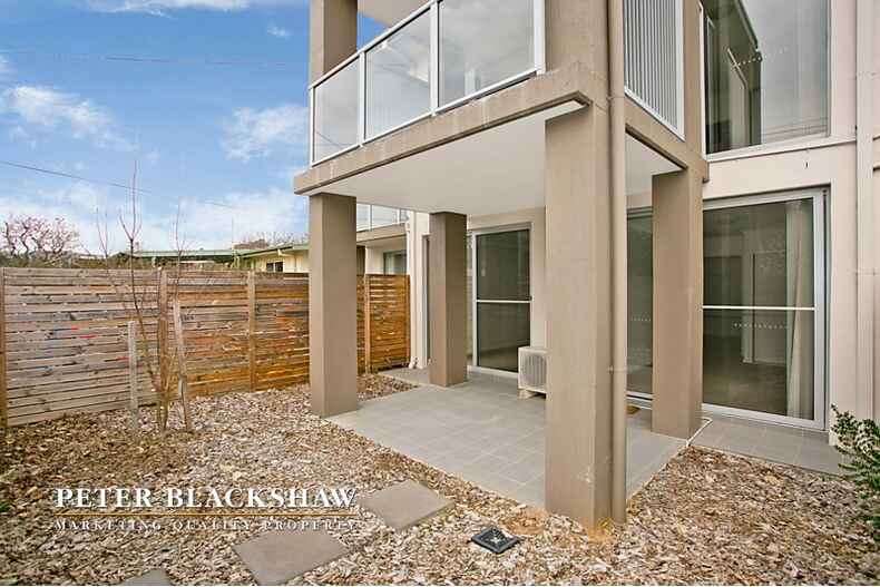 2/105 Dooring Street  Dickson