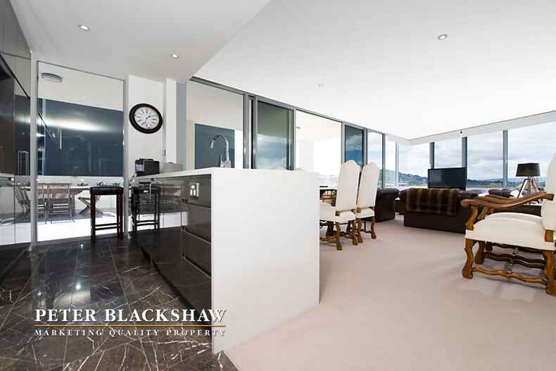 125/11 Trevillian Quay Kingston