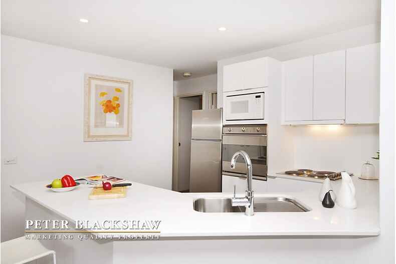 114/15 Tench Street Kingston 114/15 Tench Street Kingston