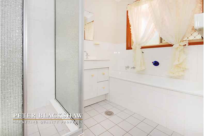 33/41 Ern Florence Crescent Theodore 33/41 Ern Florence Crescent Theodore