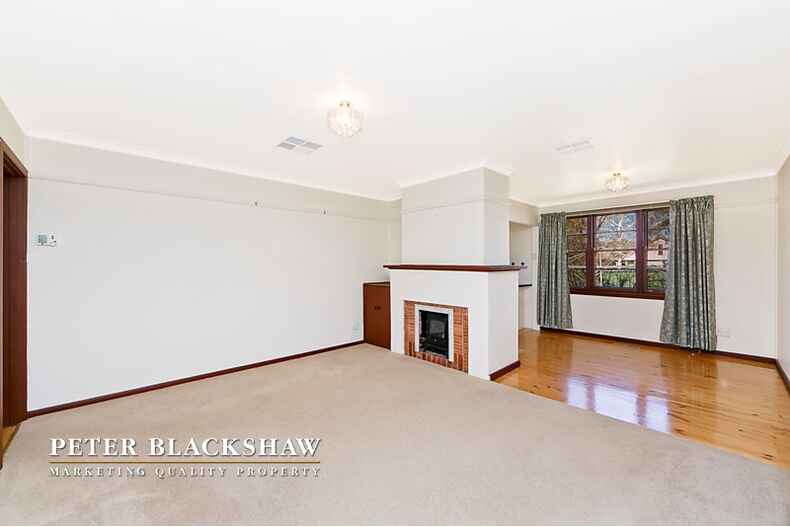 24 Warramoo Crescent Narrabundah