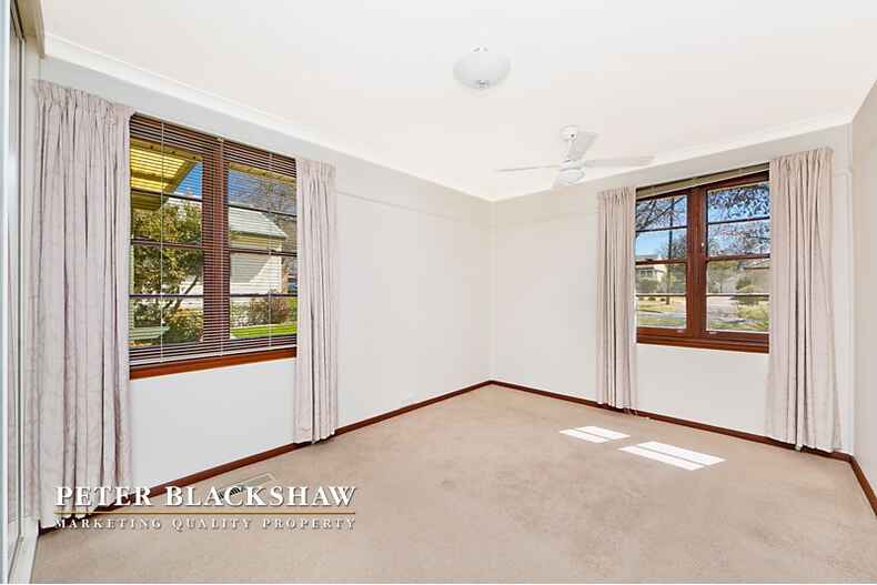 24 Warramoo Crescent Narrabundah