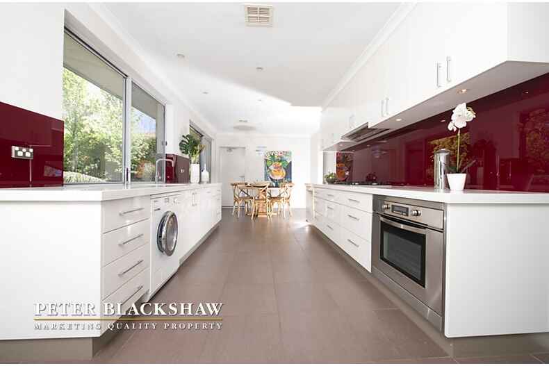 22 Getting Crescent Campbell 22 Getting Crescent Campbell