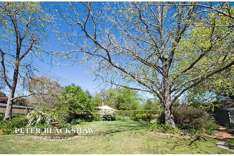 22 Getting Crescent Campbell 22 Getting Crescent Campbell