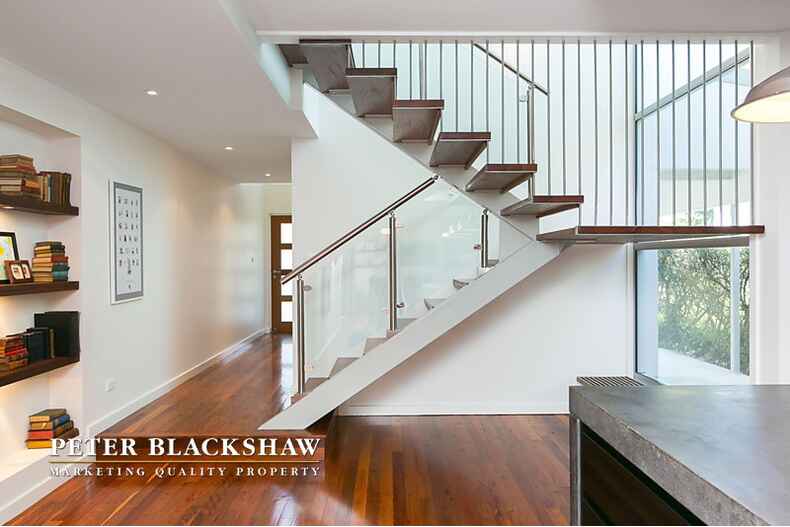 64 Stonehaven Crescent Deakin