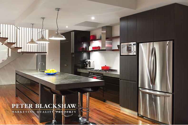 64 Stonehaven Crescent Deakin