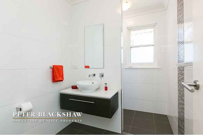 64 Stonehaven Crescent Deakin