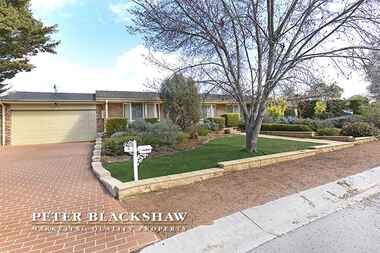 8 Farrelly Close Oxley