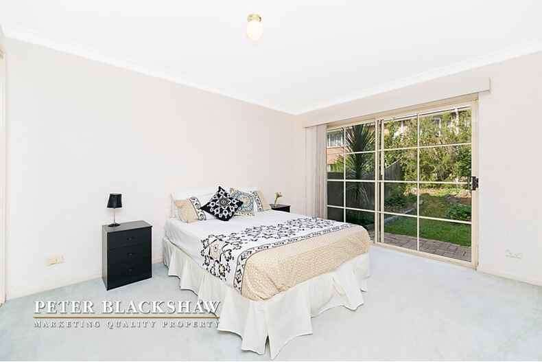 9/201 Goyder Street Narrabundah