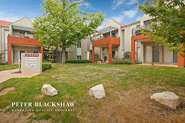 10/10 Coolac Place Braddon