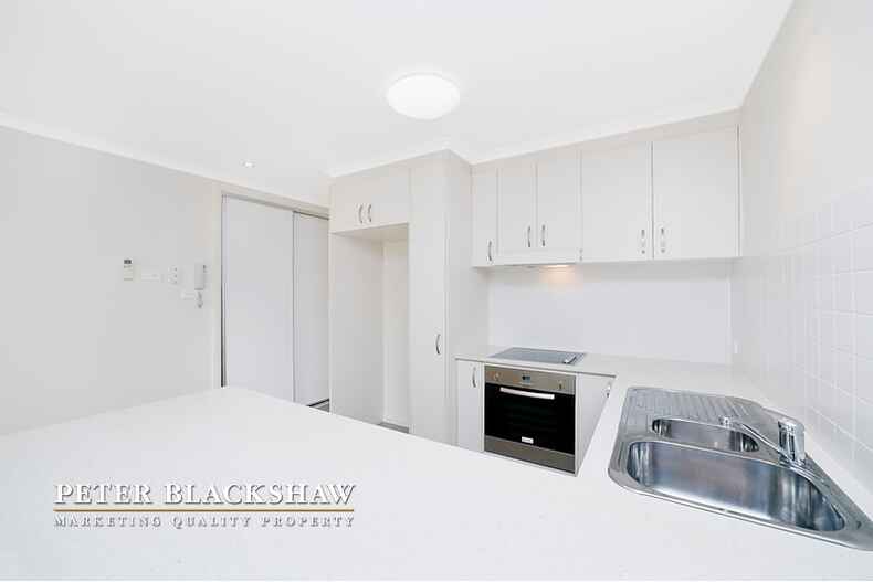 10/10 Coolac Place Braddon