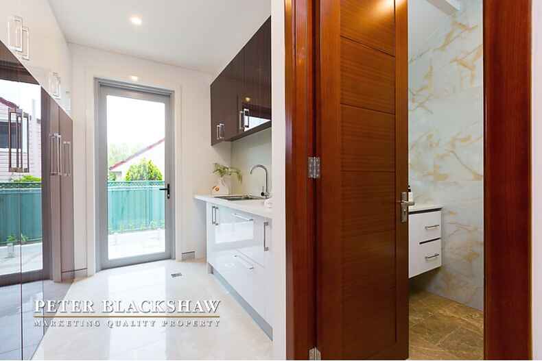 Lot 10/2/71 Novar Street Yarralumla Lot 10/2/71 Novar Street Yarralumla