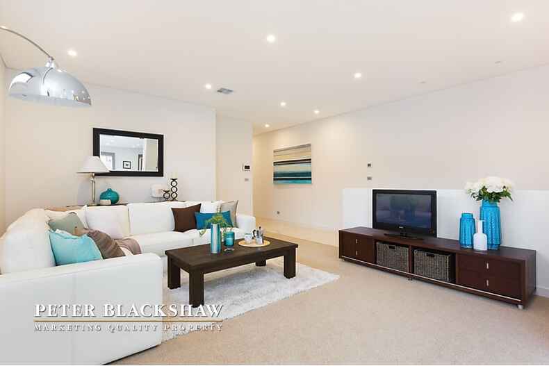 Lot 10/2/71 Novar Street Yarralumla Lot 10/2/71 Novar Street Yarralumla