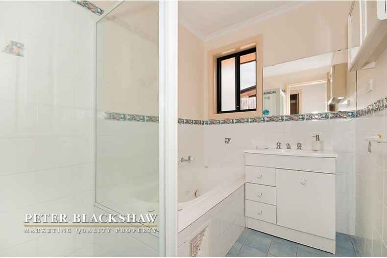 Lot 1/Sovereign Hill 3/6 Burrumarra Avenue Ngunnawal Lot 1/Sovereign Hill 3/6 Burrumarra Avenue Ngunnawal