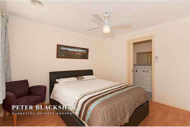 Lot 1/Sovereign Hill 3/6 Burrumarra Avenue Ngunnawal Lot 1/Sovereign Hill 3/6 Burrumarra Avenue Ngunnawal