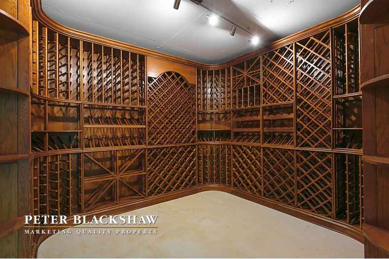 Lot 10/2/71 Novar Street Yarralumla Lot 10/2/71 Novar Street Yarralumla