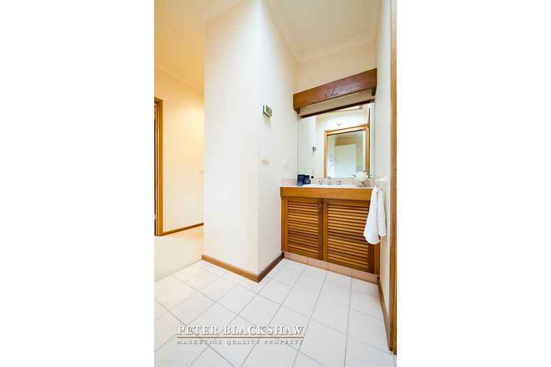 29 Rowntree Crescent Isaacs 29 Rowntree Crescent Isaacs