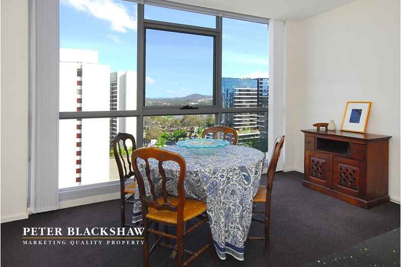 90/3 London Circuit City 90/3 London Circuit City