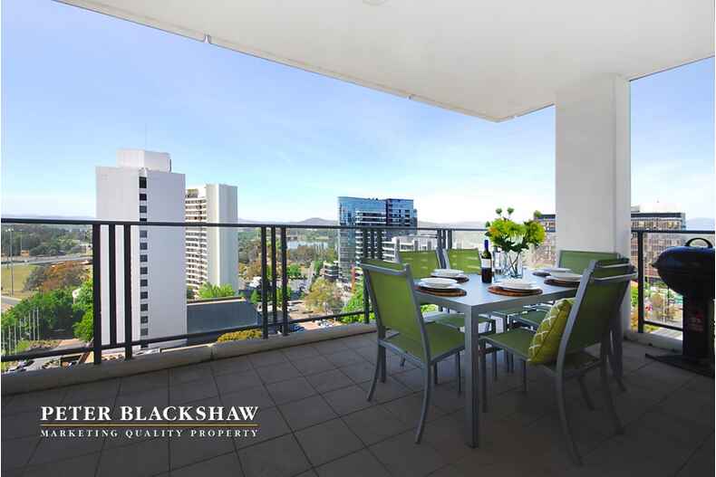 90/3 London Circuit City 90/3 London Circuit City