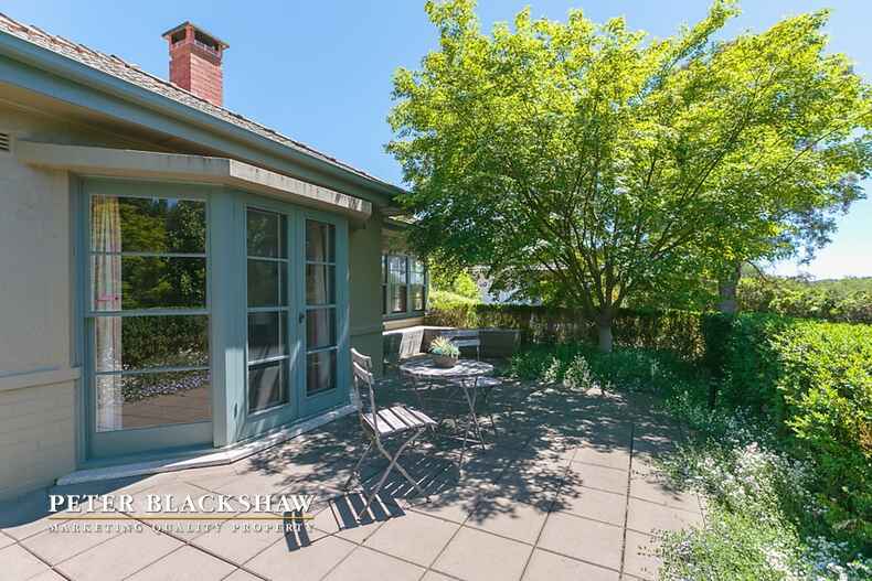 65 Flinders Way Griffith 65 Flinders Way Griffith