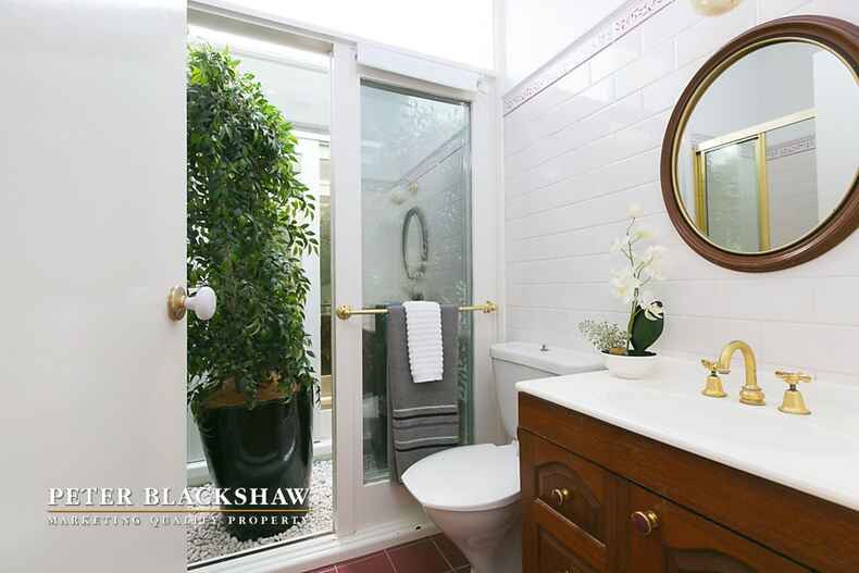 65 Flinders Way Griffith 65 Flinders Way Griffith