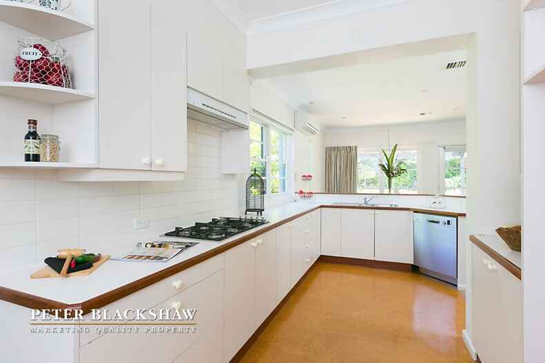 65 Flinders Way Griffith 65 Flinders Way Griffith