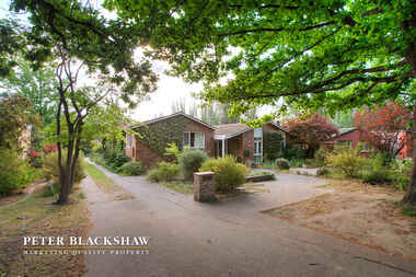 36 Jansz Crescent Griffith