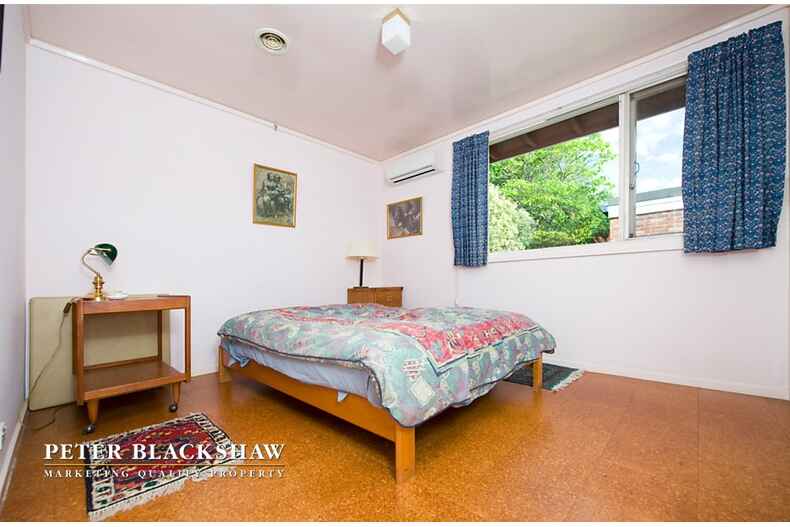 36 Jansz Crescent Griffith