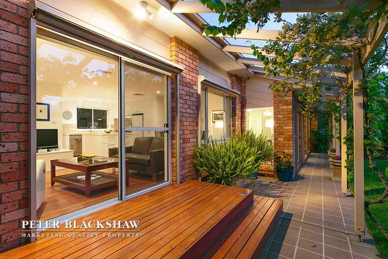 1 Coburn Place Isaacs 1 Coburn Place Isaacs