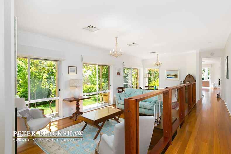 1 Coburn Place Isaacs 1 Coburn Place Isaacs